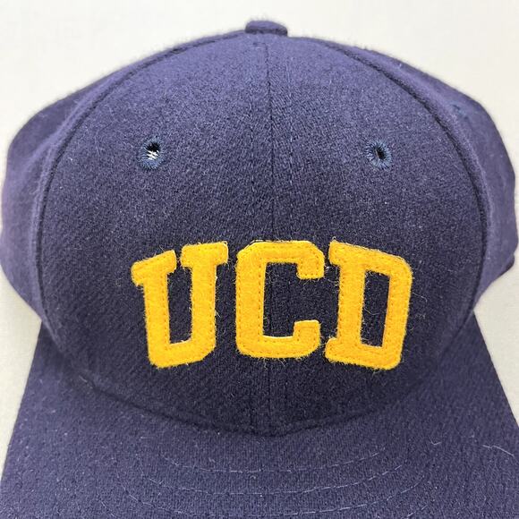 Vintage UCD Davis Hat Cap Snapback Navy Blue School Of Medicine Aggies USA 90s - Picture 3 of 10
